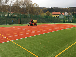 Kliknutím zvětšíte