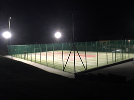 Kliknutím zvětšíte