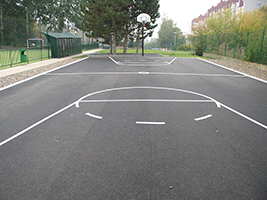 Kliknutím zvětšíte